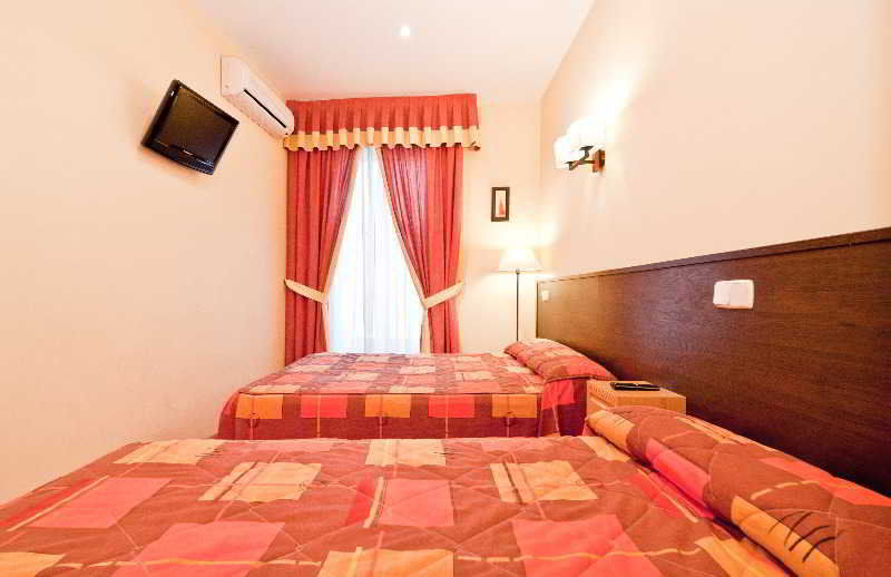 Hostal Las Cortes Madrid Exterior foto